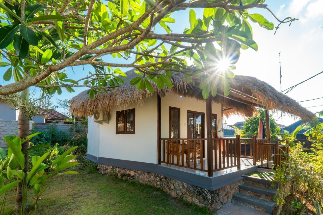 Brothers Bungalows Джимбаран Екстер'єр фото